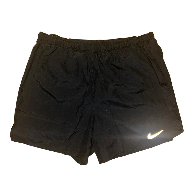 Nike Challenger 7 Inch Shorts ‘Black’ and Front